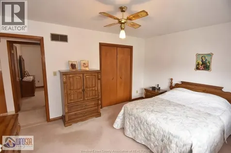 1435 St. Clair Avenue Windsor ON N9B 3K7