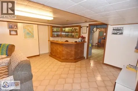 1435 St. Clair Avenue Windsor ON N9B 3K7