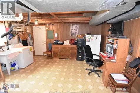1435 St. Clair Avenue Windsor ON N9B 3K7
