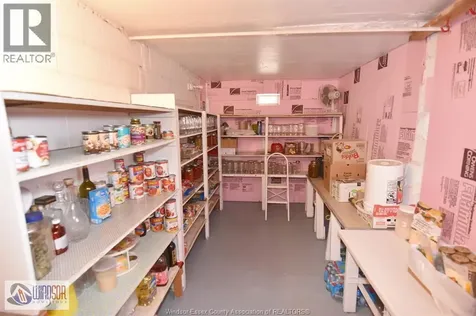 1435 St. Clair Avenue Windsor ON N9B 3K7