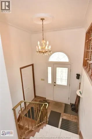 1435 St. Clair Avenue Windsor ON N9B 3K7