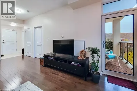 85 Robinson Street Hamilton ON L8P 0B9