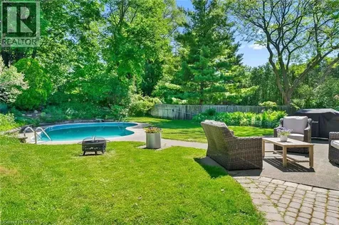 255 Spring Garden Road Oakville ON L6L 5H5