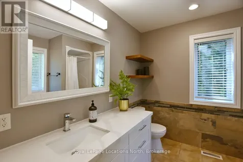 104 Inglis Drive Grey Highlands ON N0C 1M0