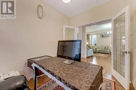 667 Linden Drive Cambridge ON N3H 0B6