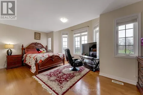 667 Linden Drive Cambridge ON N3H 0B6