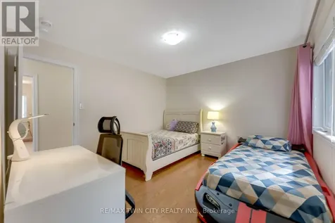 667 Linden Drive Cambridge ON N3H 0B6