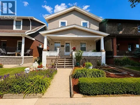 382 Pine Street Windsor ON N9A 6E2