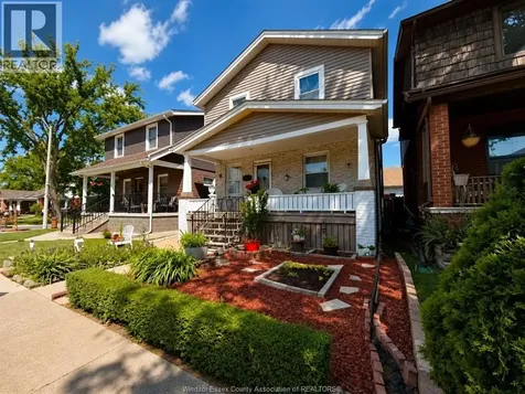 382 Pine Street Windsor ON N9A 6E2
