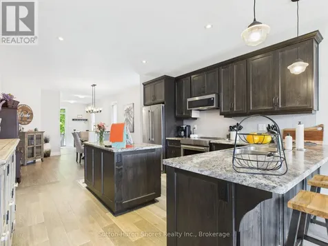 404 Devonshire Road Saugeen Shores ON N0H 2C3