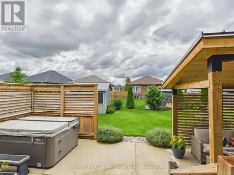 404 Devonshire Road Saugeen Shores ON N0H 2C3