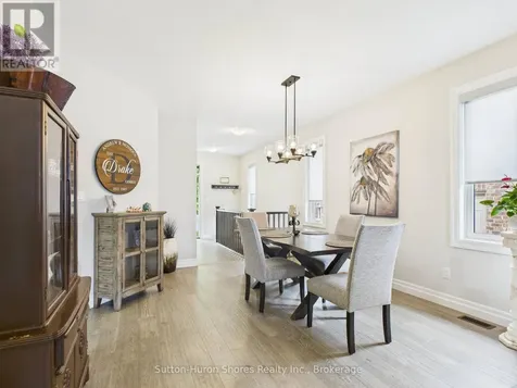 404 Devonshire Road Saugeen Shores ON N0H 2C3