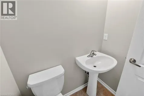 7 Hepworth Crescent Ancaster ON L9K 0C4