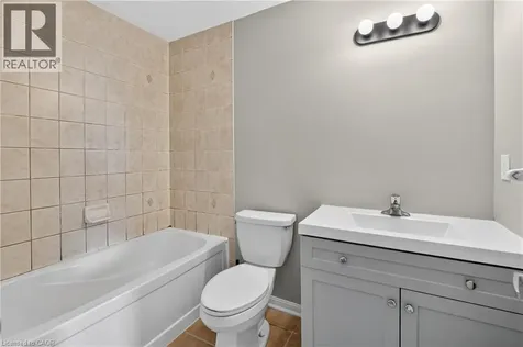 7 Hepworth Crescent Ancaster ON L9K 0C4