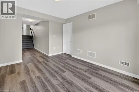 7 Hepworth Crescent Ancaster ON L9K 0C4