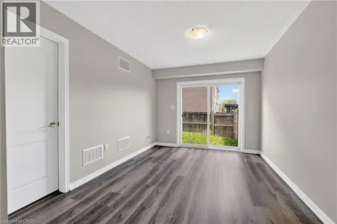 7 Hepworth Crescent Ancaster ON L9K 0C4