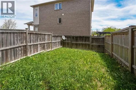 7 Hepworth Crescent Ancaster ON L9K 0C4