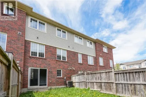 7 Hepworth Crescent Ancaster ON L9K 0C4