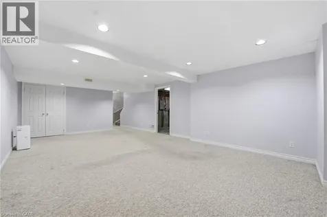 53 Greentrail Drive Mount Hope ON L0R 1W0