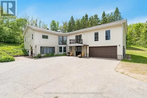 52 Old Scotia Place Oro-medonte ON L3V 0R7