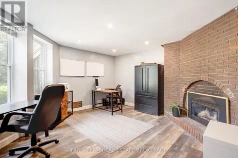 52 Old Scotia Place Oro-medonte ON L3V 0R7