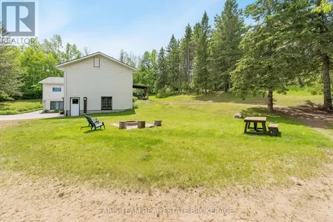 52 Old Scotia Place Oro-medonte ON L3V 0R7