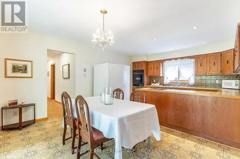 29 Lorrie Crescent Tiny ON L0L 2T0