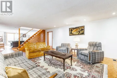 29 Lorrie Crescent Tiny ON L0L 2T0