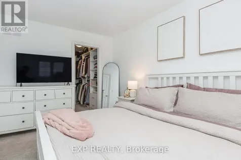 48 Hay Lane Barrie ON L9J 0T8