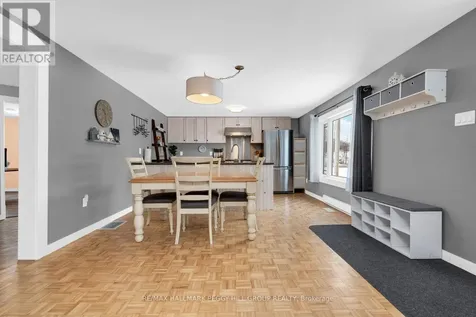 5724 Penetanguishene Road Springwater ON L0L 1P0