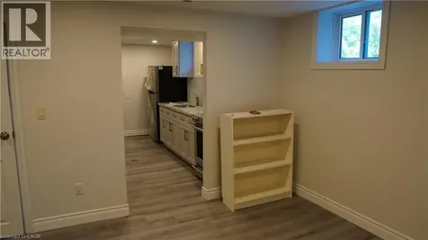 12 Cecilia Court Hamilton ON L8T 2E9