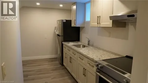 12 Cecilia Court Hamilton ON L8T 2E9