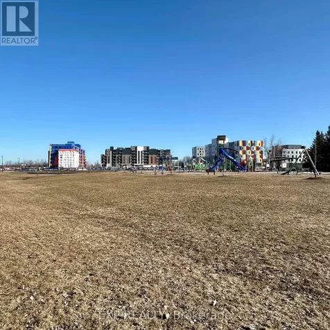 1350 Hemlock Road Ottawa ON K1K 5C2