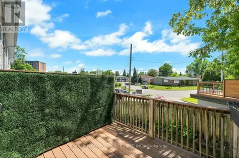 2828 Richmond Road Ottawa ON K2B 8S1
