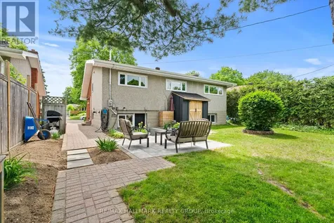 767 Adams Avenue Ottawa ON K1G 2Y1
