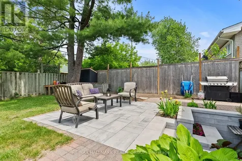 767 Adams Avenue Ottawa ON K1G 2Y1