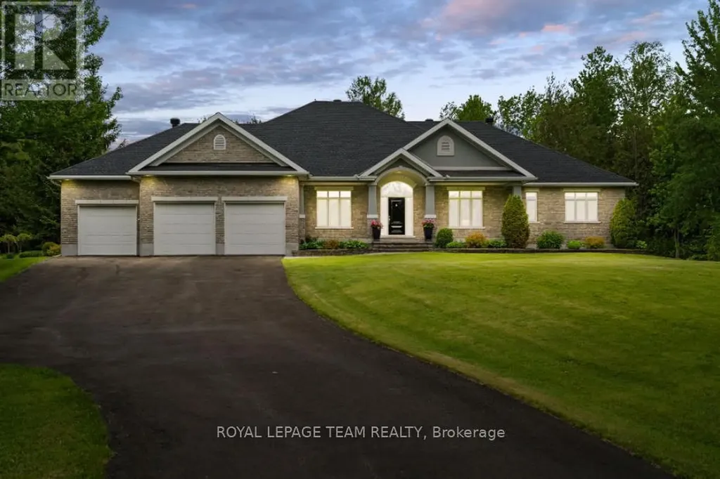 6152 Knights Drive Ottawa ON K4M 0A2