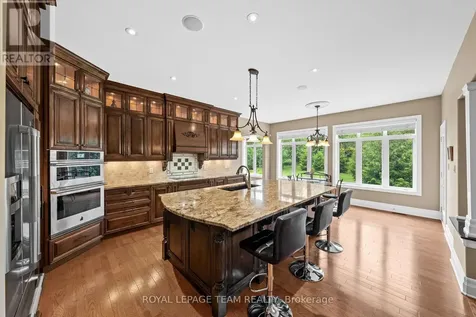 6152 Knights Drive Ottawa ON K4M 0A2