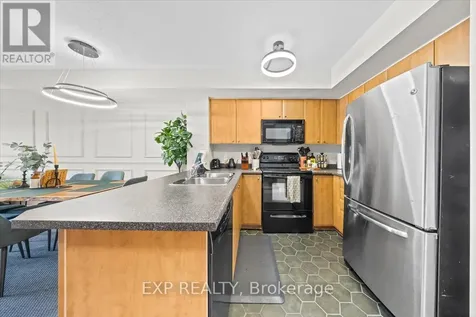 57 Steele Park Private Ottawa ON K1J 0J2