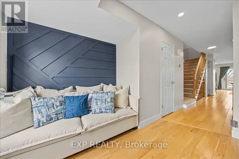57 Steele Park Private Ottawa ON K1J 0J2