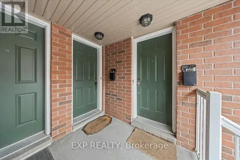 57 Steele Park Private Ottawa ON K1J 0J2