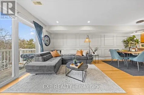 57 Steele Park Private Ottawa ON K1J 0J2