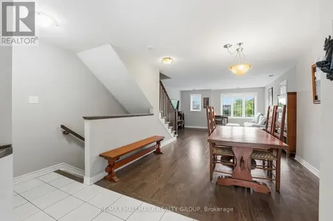 670 Danaca Private Ottawa ON K1K 2V7