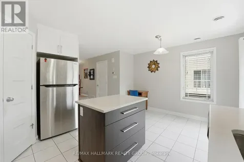670 Danaca Private Ottawa ON K1K 2V7