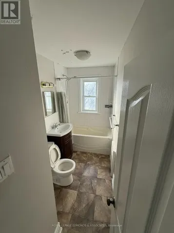 329 Richelieu Avenue Ottawa ON K1L 6J7