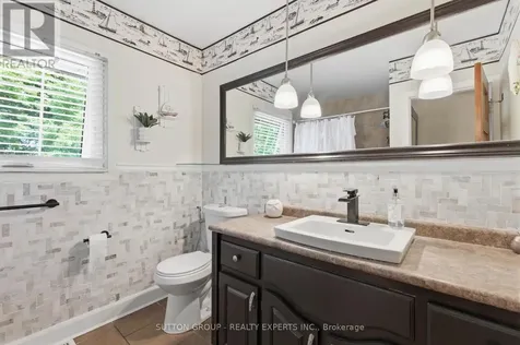 6 Gerrard Avenue Cambridge ON N3C 2R6