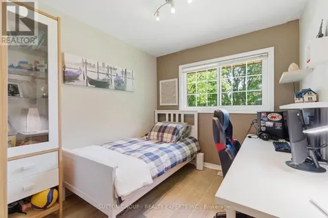 6 Gerrard Avenue Cambridge ON N3C 2R6