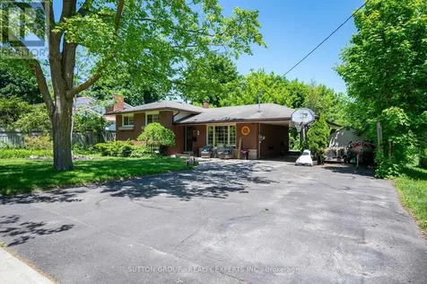6 Gerrard Avenue Cambridge ON N3C 2R6