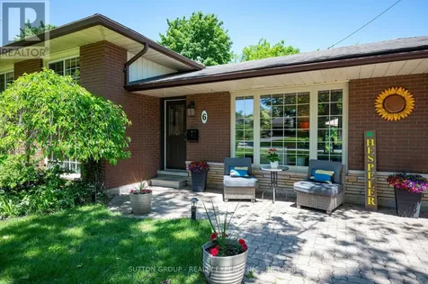 6 Gerrard Avenue Cambridge ON N3C 2R6