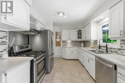 6 Gerrard Avenue Cambridge ON N3C 2R6